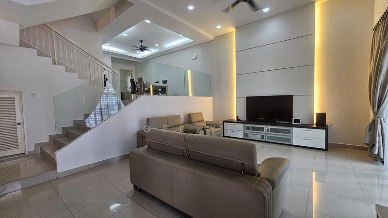 The Peak, Taman Bukit Prima - 1