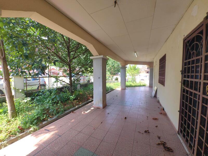 Taman Bercham utama - 3