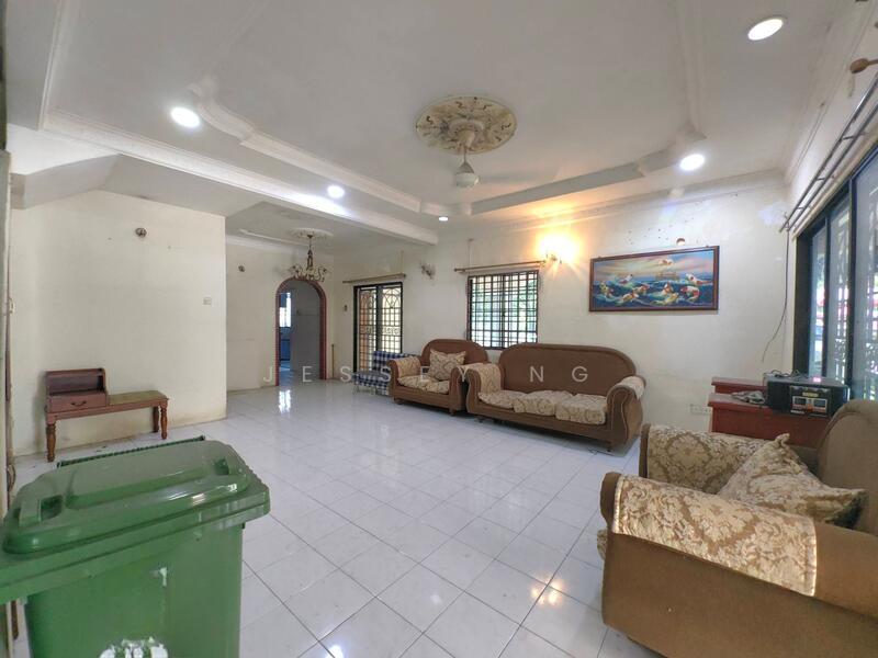 Taman Bercham utama - 4