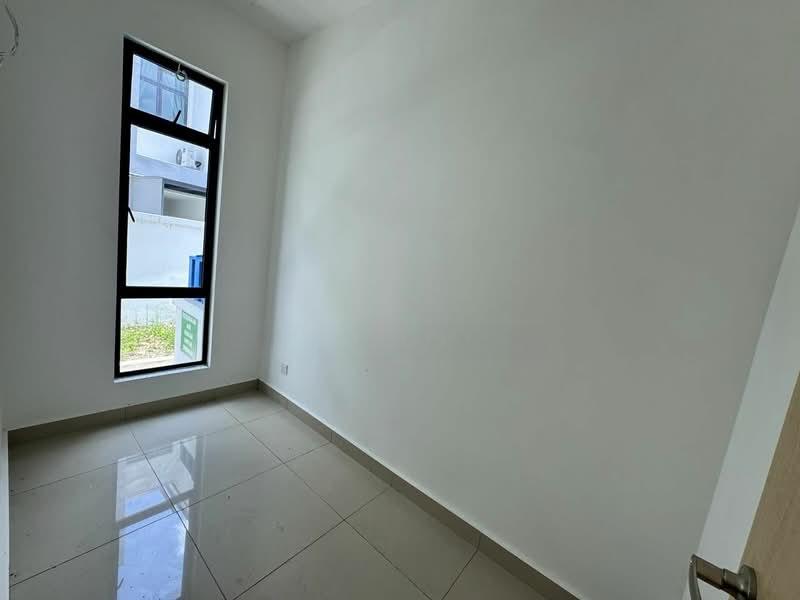 Taman Mount Austin @ Austin Mutiara, Desa Tebrau, Setia Indah, Jp Perdana - 5