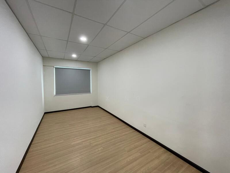 Golden Gateway Light & Medium Industrial Factories - 3