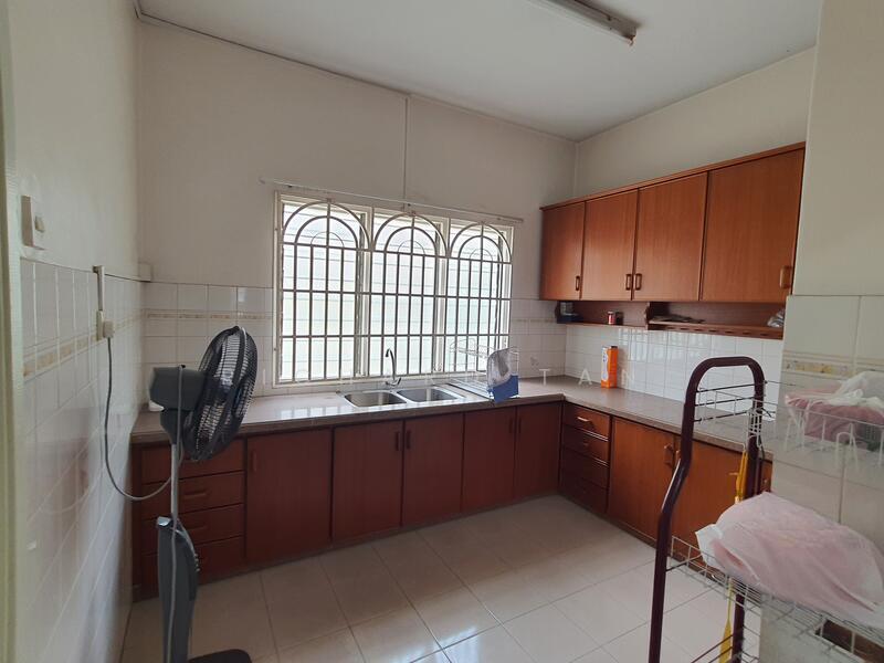 USJ 9, Subang Jaya - 4