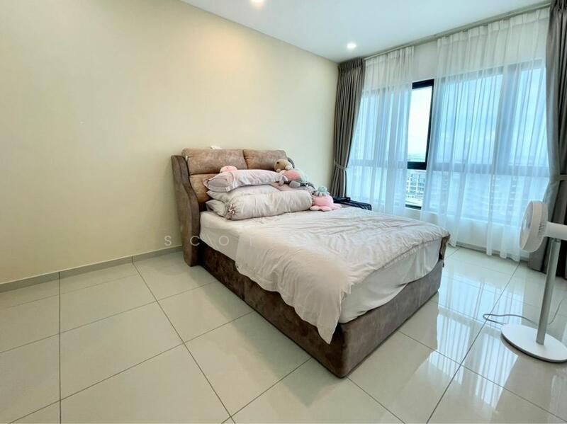 Waterside Residence - 3