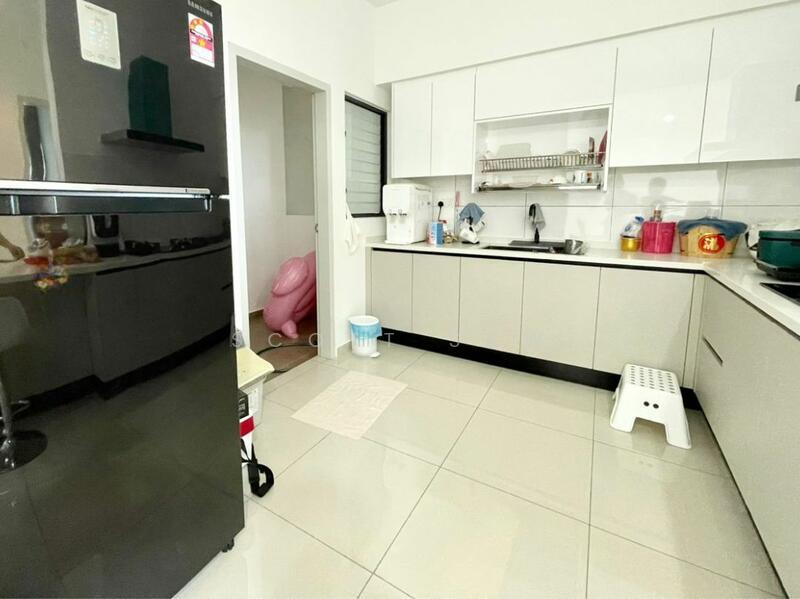 Waterside Residence - 2