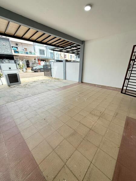 Taman Bukit Indah, Jalan Indah 24, Johor Bahru - 2