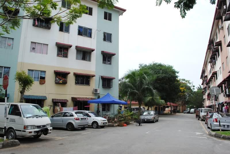 Putri Laksamana - 5