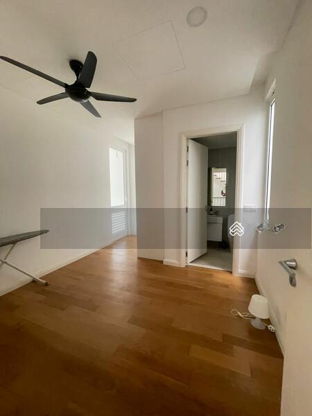 Emerald Bay @ Puteri Harbour - 4