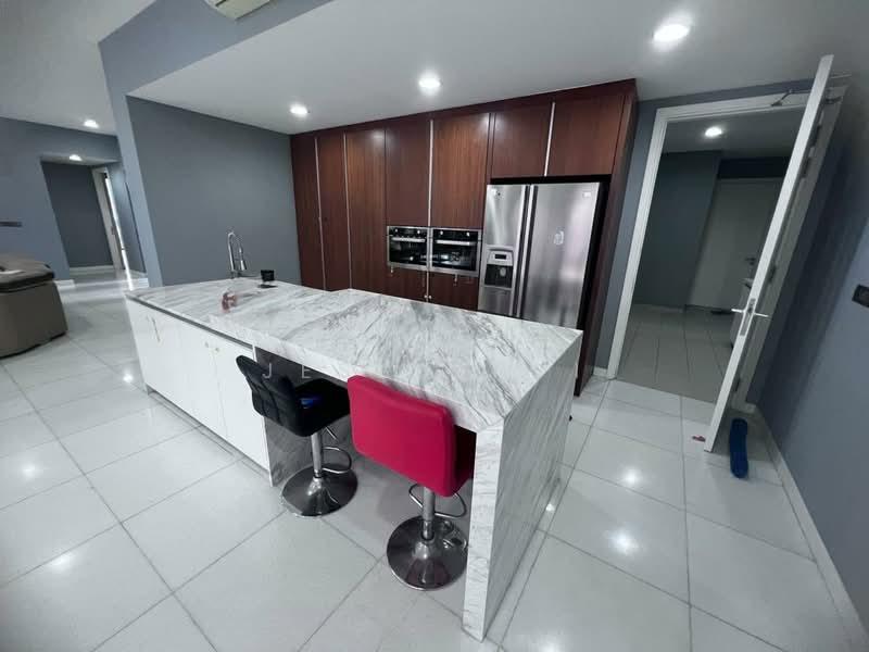 Dedaun Condominium - 4