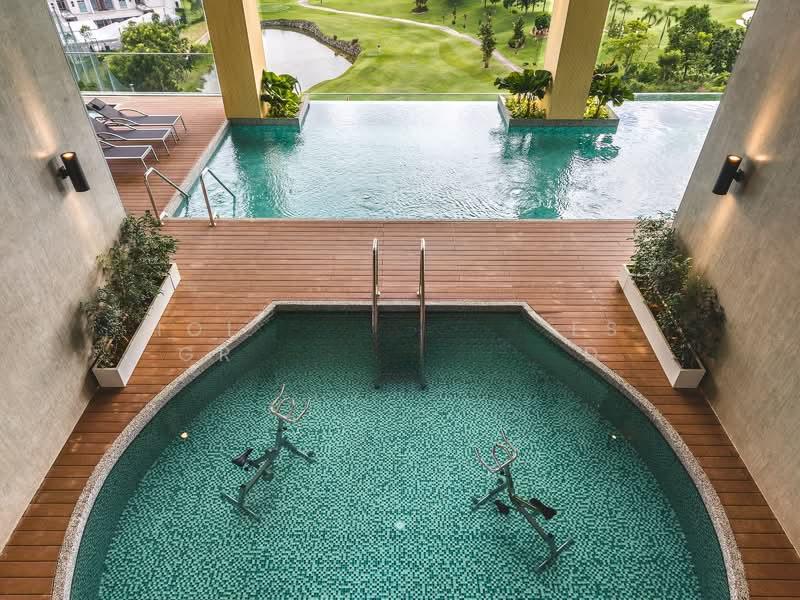 Par 3 Condo & Condo Villa - 5