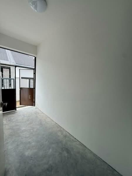 Taman Impian Emas - 4