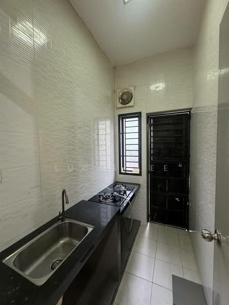 BUKIT INDAH BANDAR NUSAJAYA - 2