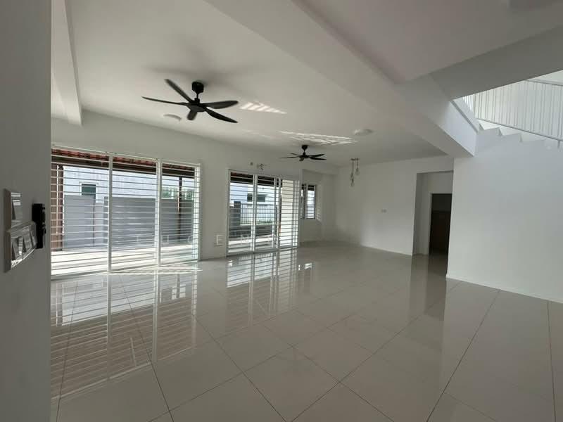 Villa Avenue - 3