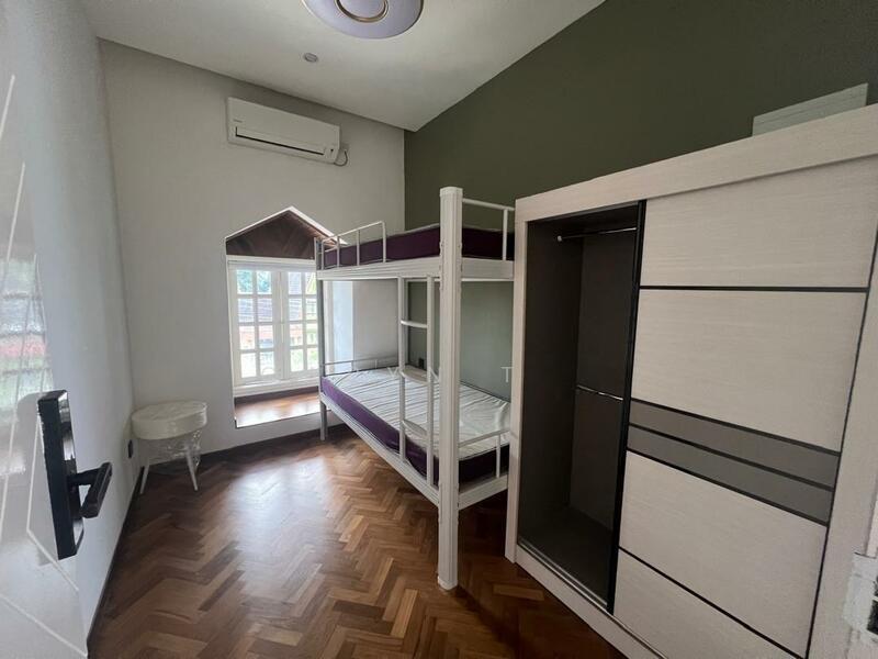 Taman Stulang Laut 2 Storey Bungalow - 4