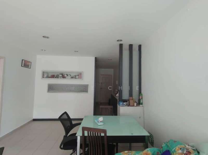 Lake View Suites - 2