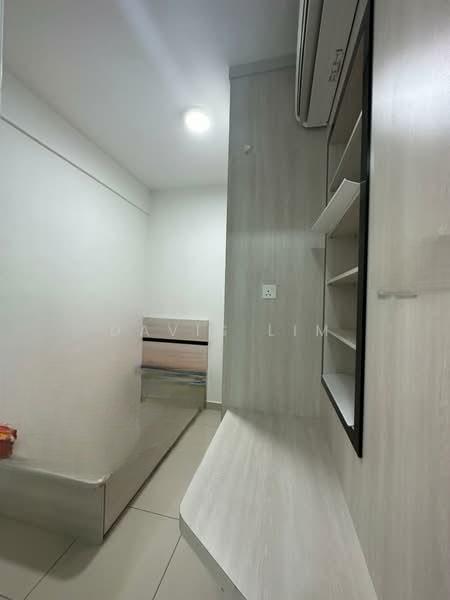 Tropicana Bay Residences - 4