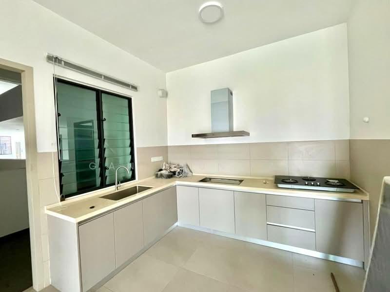 Mira Residence - 4