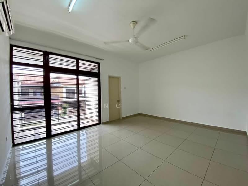Rini Heights - 4