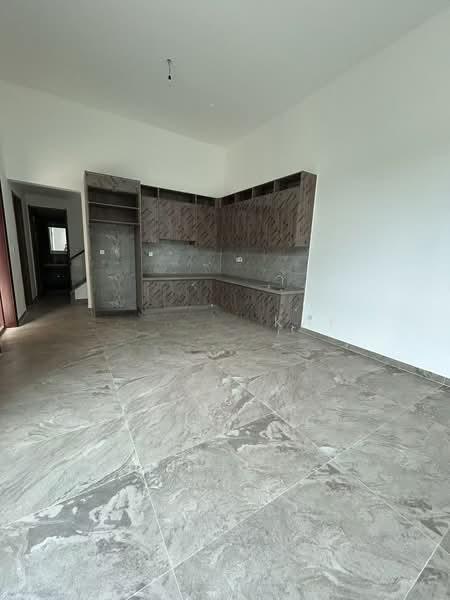 Fringe Villa @ Forest City - 3