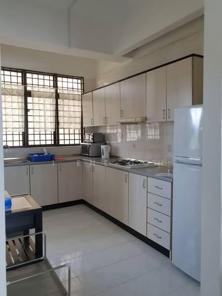 Eden Seaview Condominium - 3