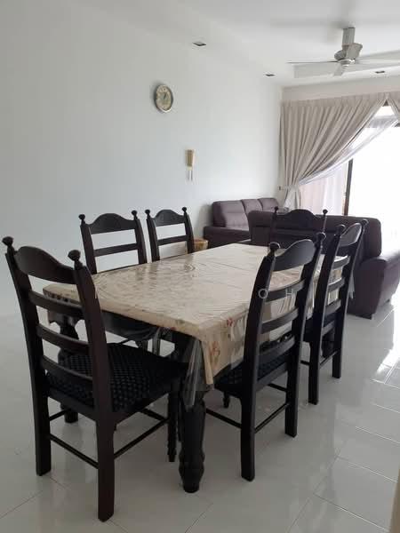 Eden Seaview Condominium - 5