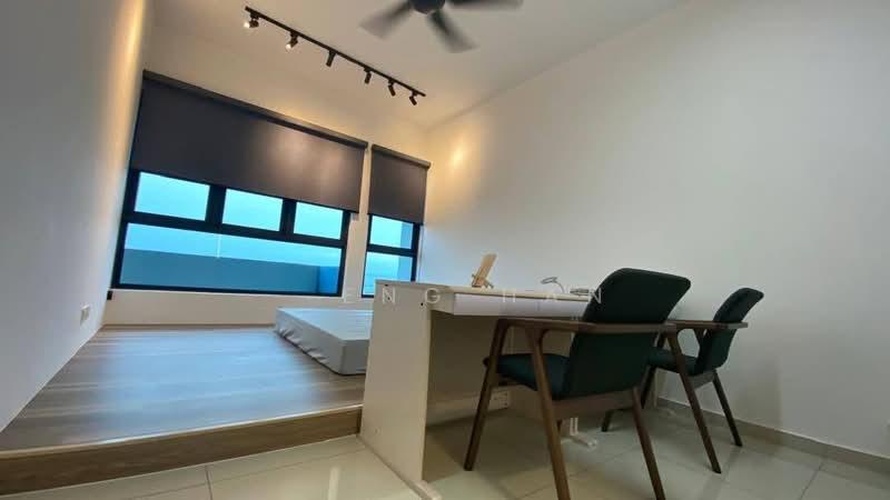 Waterside Residence - 2