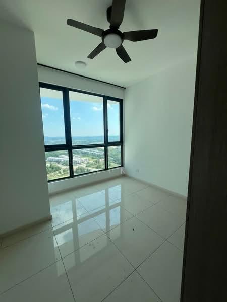 The M @ Medini Macrolink - 2