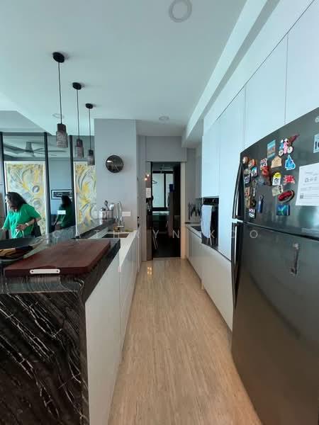 Vogue Suites One - 2