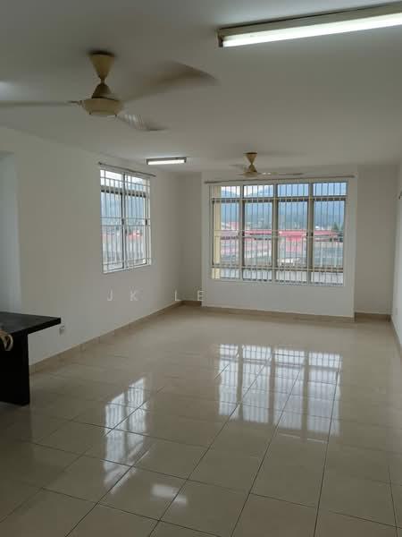 Casa Prima Condominium - 3