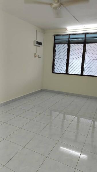 Taman Johor Jaya - 5