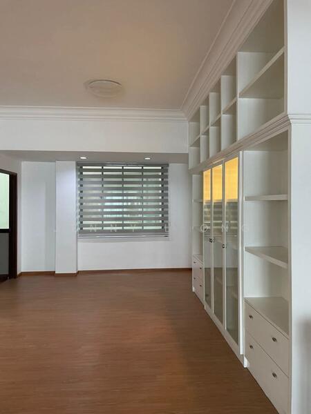 Silverton Condominium - 5