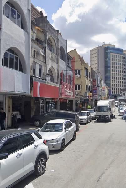 SS15 Subang Jaya 3 Storey Adjoining Shoplot For Sale. - 2