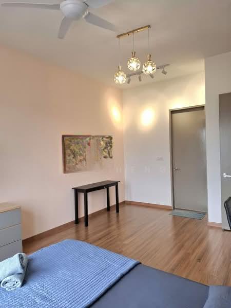 Zentro Residences Serviced Apartment - 2