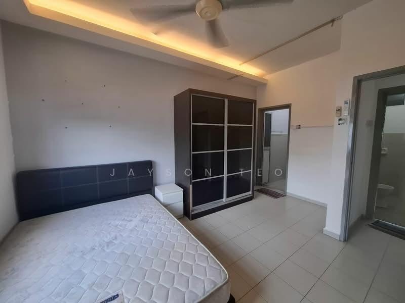 Lake View Suites - 4