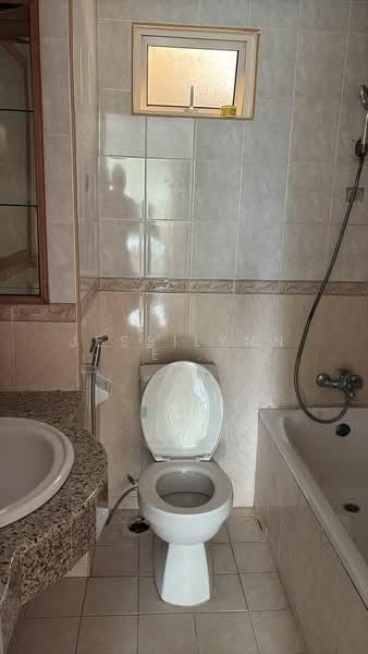 Gold Coast Resort Condominium - 4