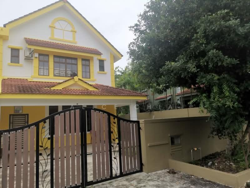 BUKIT INDAH BANDAR NUSAJAYA - 2