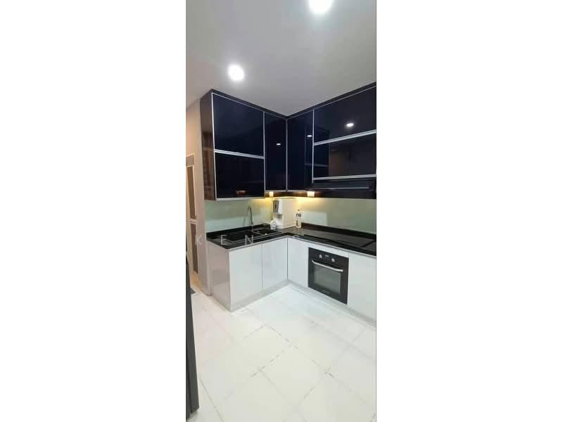Sky Garden Residences - 4