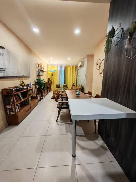 Onyx Residence @ Gala City - 5