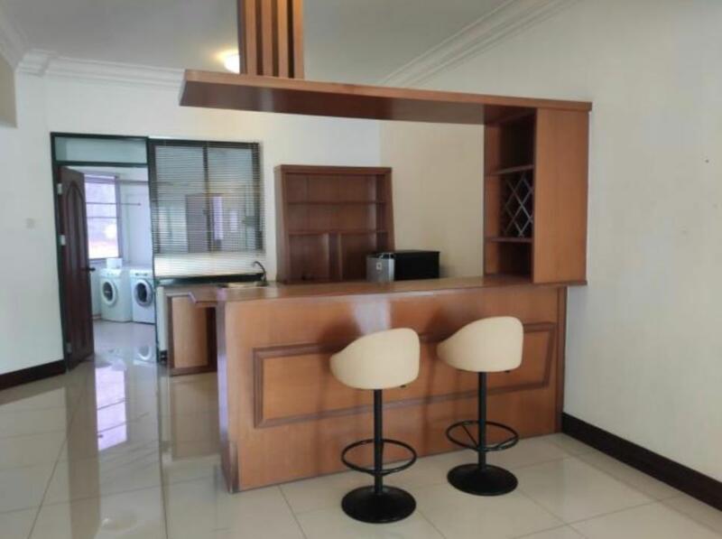 Silverton Condominium - 3