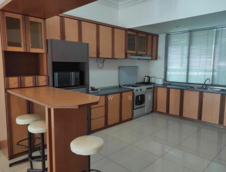 Silverton Condominium - 4