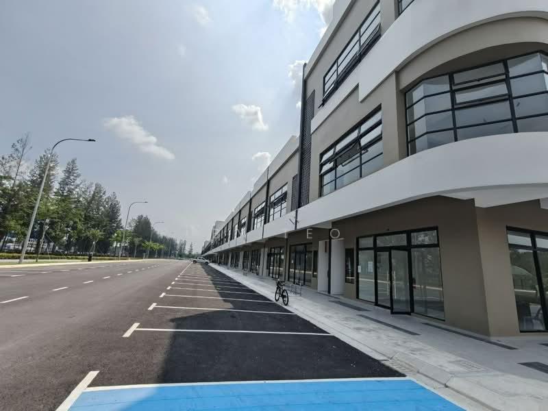 Horizon Square - 3 Storey Shop Lot for Rent - 3