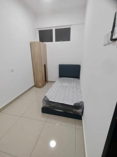 TRELLIS RESIDENCES - 5