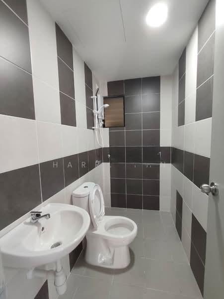 Residensi Emas - 3
