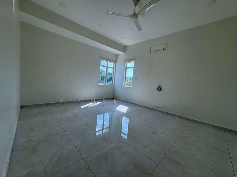 Gelugor - 3