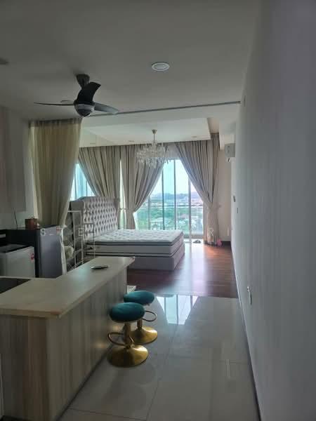 Paragon Suites @ CIQ - 4