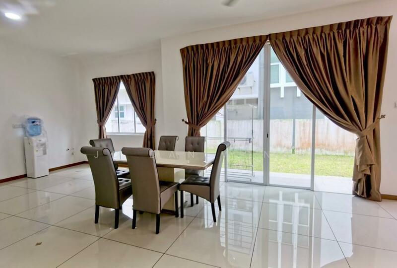 Isola Villa @ Senibong Cove - 2