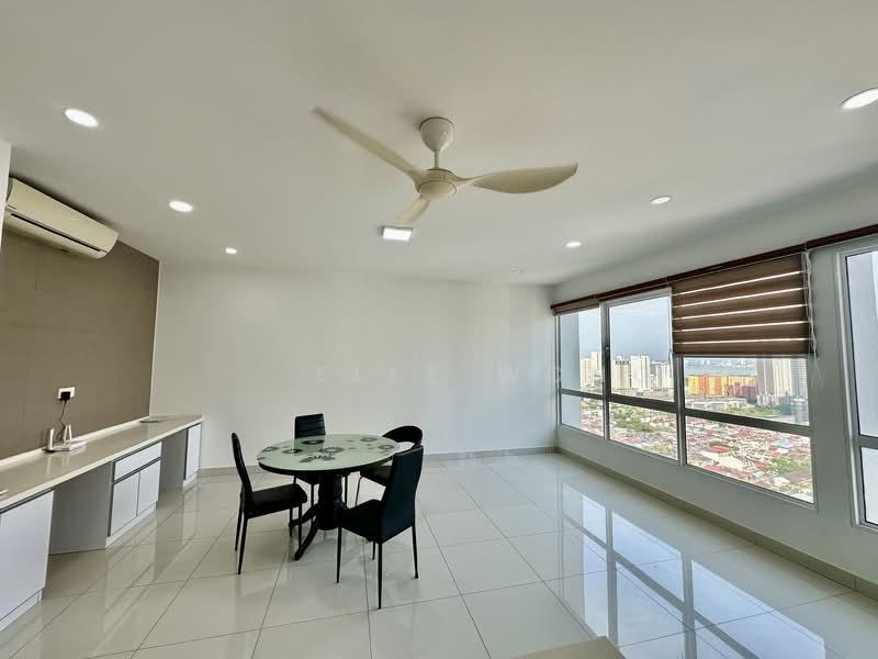 Central Park condominium - 5