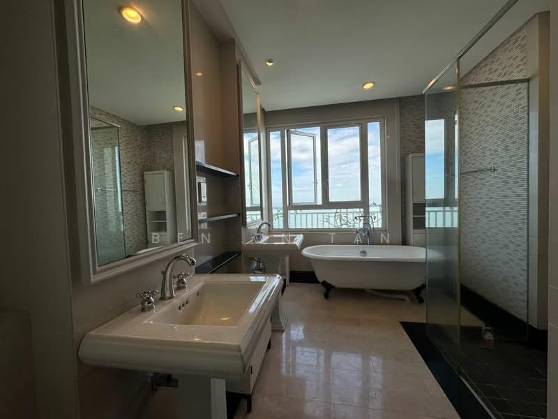 Quayside Condominium - 4