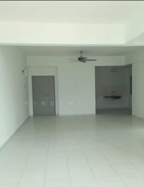 The Golden Triangle Condominium - 4