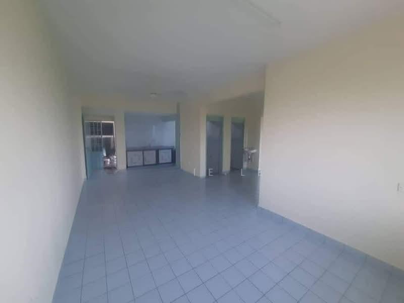 Rumah Pangsa Permas Jaya - 2