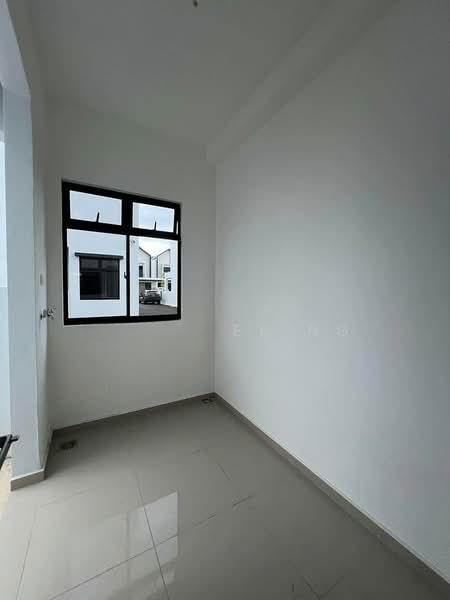 Perjiranan 8 Bandar Dato' Onn - 3